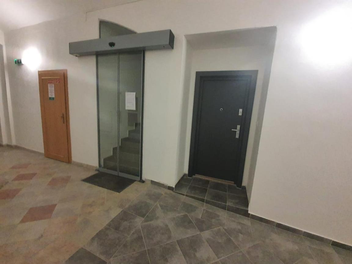 Monar Exclusive Center Free Parking In Garage Apartment Кошице Екстериор снимка